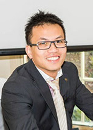 Dr Kenny Chong